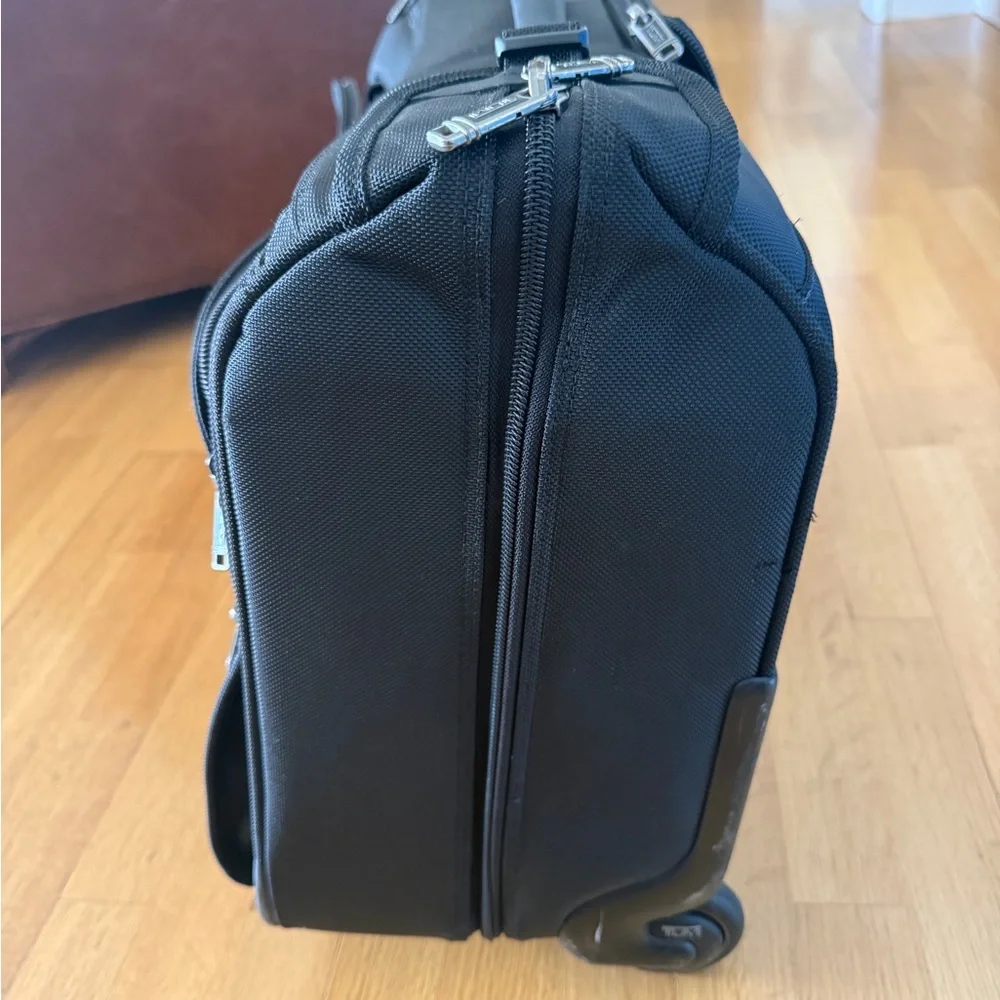 Tumi Black Men's Travel Duffel with Front Organizer Pockets
